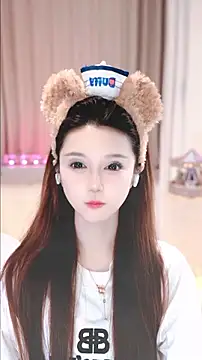 KKEHBYBA 网络视讯表演