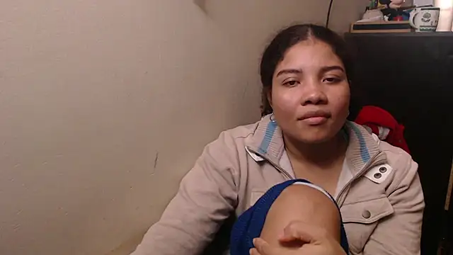 madelene Adlı Modelin Canlı XXX Sohbeti