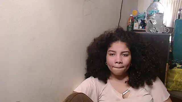 Živý XXX chat madelene