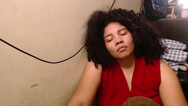Chat +18 de madelene ao vivo