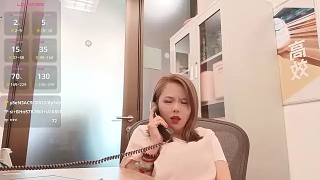 KKMM168のウェブカメラショー