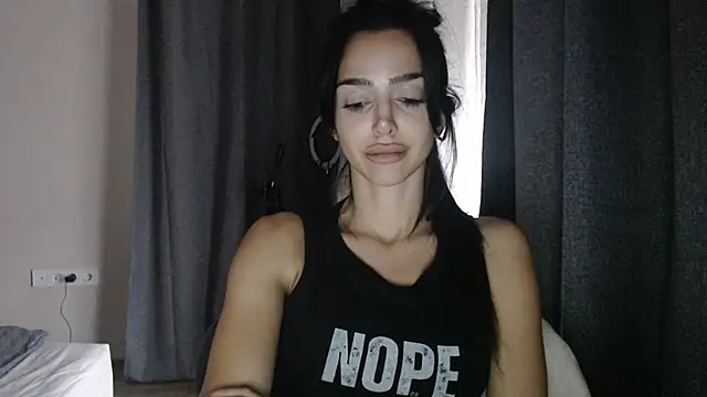 Show modela GloriyaPG@xh na web-kameri