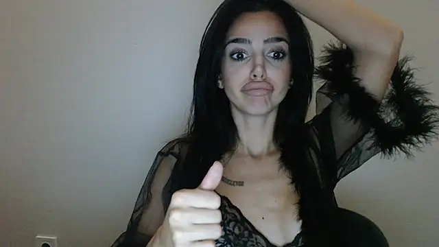Chat +18 de GloriyaPG@xh ao vivo