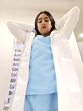 CAROLINE__07 Adlı Modelin Canlı XXX Sohbeti