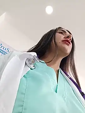Chat XXX ao vivo de CAROLINE__07