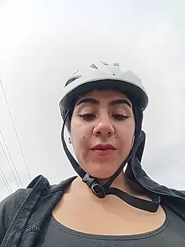 عرض كام CAROLINE__07