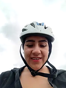 CAROLINE__07 webkamerás műsora
