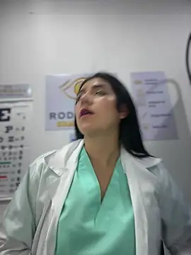 دردشة CAROLINE__07 الجنسية المباشرة