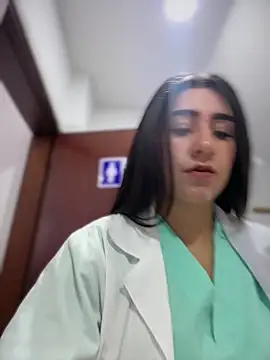 دردشة CAROLINE__07 الجنسية المباشرة