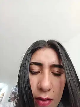 CAROLINE__07 Adlı Modelin Web Kamerası Şovu