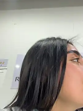CAROLINE__07's Live XXX Chat