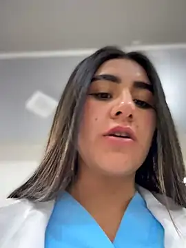 Živý XXX chat CAROLINE__07