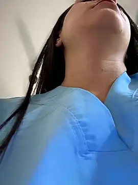 Show de CAROLINE__07 na webcam