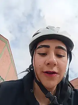 دردشة CAROLINE__07 الجنسية المباشرة
