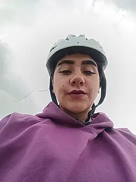 CAROLINE__07 网络视讯表演