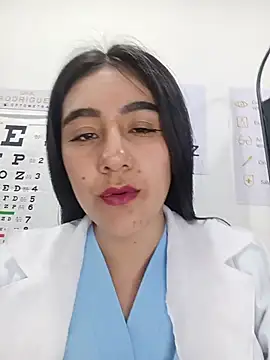 CAROLINE__07 Adlı Modelin Canlı XXX Sohbeti