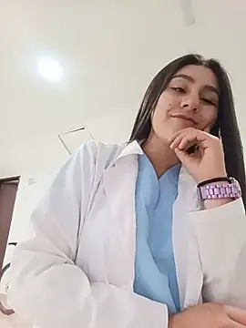 CAROLINE__07n Webbikameraesitys