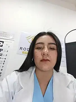 CAROLINE__07 লাইভ XXX চ্যাট
