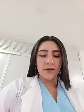 CAROLINE__07's Live XXX Chat