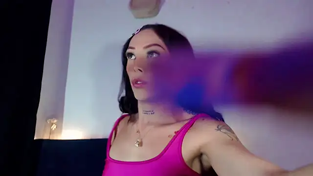 Megan_Gil_のウェブカメラショー
