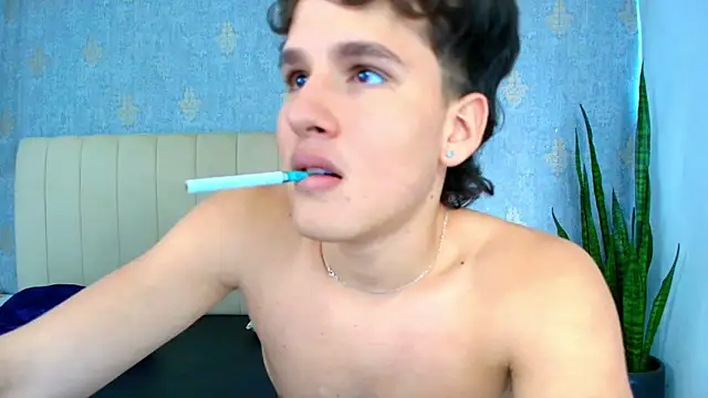 SEXYBOY_VC Adlı Modelin Web Kamerası Şovu