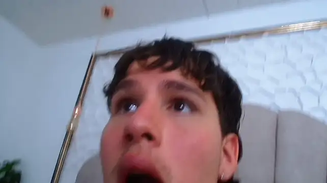 Živý XXX chat SEXYBOY_VC