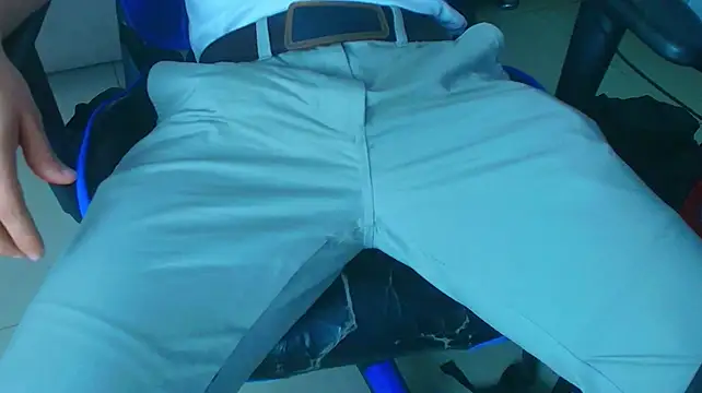 Show modela SEXYBOY_VC na web-kameri