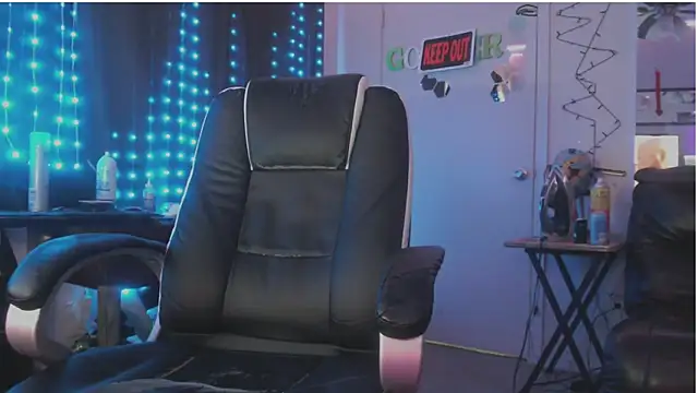 عرض كام TypicalDepot5
