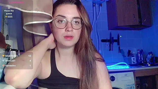 Онлайн чат XXX AmourBelle
