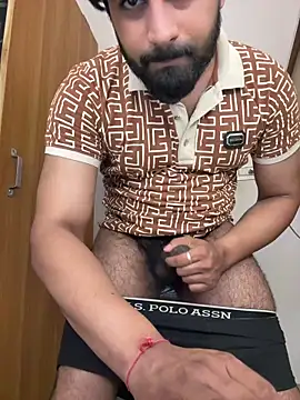 Royalboy_03 webkamerás műsora