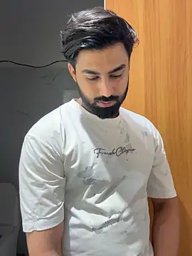 Royalboy_03 webcam show