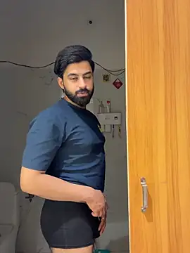 Royalboy_03 ওয়েবক্যাম শো