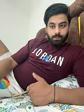 Royalboy_03 Show in webcam