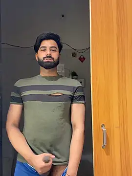 Royalboy_03's Webcam Show