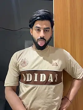 Royalboy_03 ওয়েবক্যাম শো