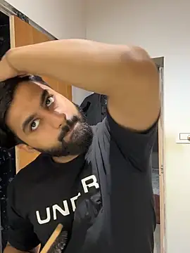 Royalboy_03's Webcam Show