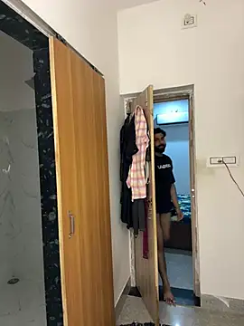 Royalboy_03's Webcam Show