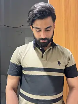 Royalboy_03's Webcam Show