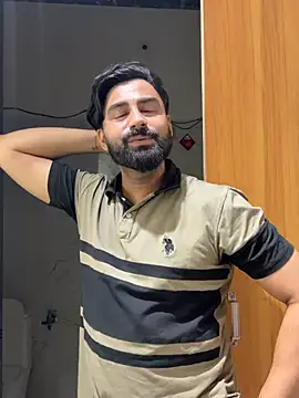 Royalboy_03 Adlı Modelin Web Kamerası Şovu