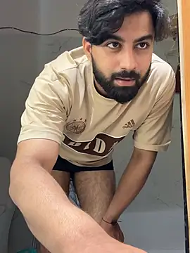 Royalboy_03 Show in webcam