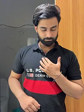 Royalboy_03 Show Webcam