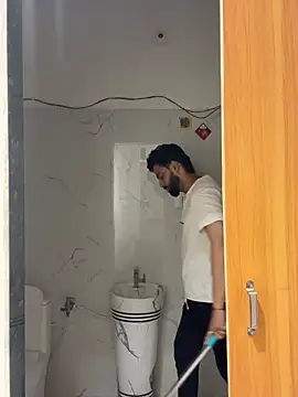 Royalboy_03's Webcam Show