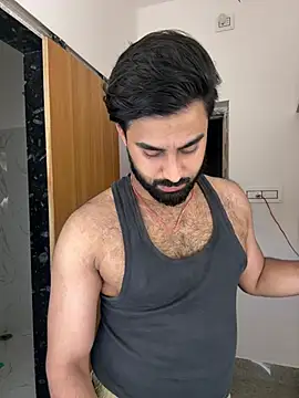 Royalboy_03 webkamerás műsora
