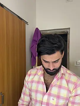 Royalboy_03 Show in webcam