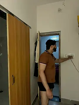 Royalboy_03 Webcam show