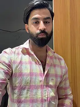 הופעת וובקאם של Royalboy_03