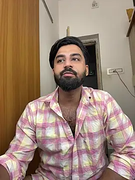 Royalboy_03's Webcam Show