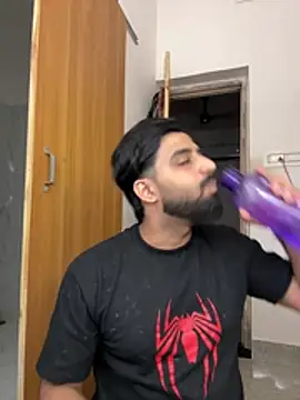Royalboy_03n Webbikameraesitys