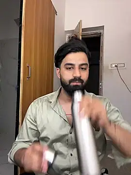 Royalboy_03's Webcam Show