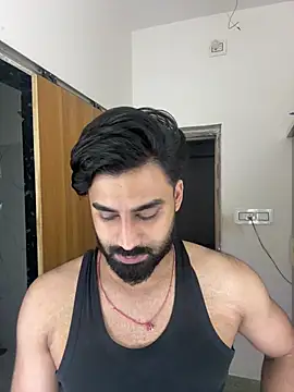 Royalboy_03 webkamerás műsora